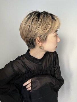キートスバイガーランド (Kiitos by Garland) 大人可愛い小顔マッシュショート/ベージュカラー/吉祥寺