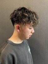 リリー(Lily)&nbsp;メンズスパイラルパーマ【理容室】川崎/品川/パーマ/フェード