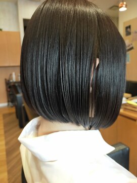 フレンズ 山鼻店(friend's) 【札幌中央区/山鼻エリア】髪質改善 顎下ボブ 黒髪ボブ