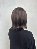 ココロヘアー ウィル 半田山店(Cocolo hair Will) ハイライトと切りっぱなしボブ