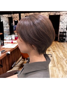 ヴィサージュ ユニール(VISAGE unir) 高橋ショート