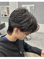 グロップ 町田(GLOP)&nbsp;センターパートをより輝かせる王道フェザーパーマ