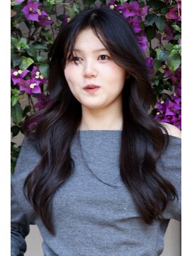 ヘアメイク バースデイ(Hair make Birth Day) ロングレイヤーその2