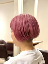 アンプリュス リアン(1+ Unplus lien)&nbsp;ブリーチカラー前下がりショートボブラズベリーピンク刈り上げ