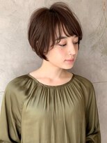 アヴァロン(AVALON)&nbsp;前髪からふんわり立ち上がる魅力大人ショート◎