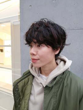 キサイ バズ(kisai BUZZ) ダークトーン×ニュアンスショート