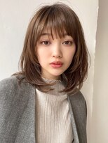 ハニーシブヤ(HONEY shibuya)&nbsp;【HONEY渋谷】顔まわり小顔レイヤーミディ（徳永　りえこ）