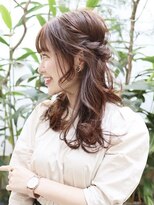 ゆるふわアレンジ　ハーフアップ　ねじりアレンジ　二次会結婚式