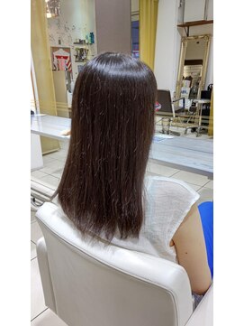 ヘアーアティレ(HAIR attirer) シャイニーレイヤー