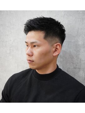 メゾンフォーメン(Maison for men) 波巻きハイライトアップバングツーブロックマッシュ