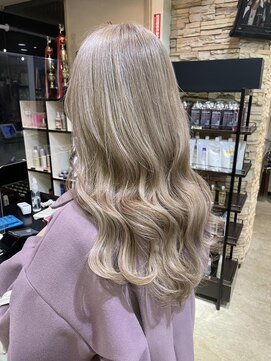 アンク クロス 池袋北口店(ANKHCROSS) 《アンククロス岩本》ホワイトベージュ