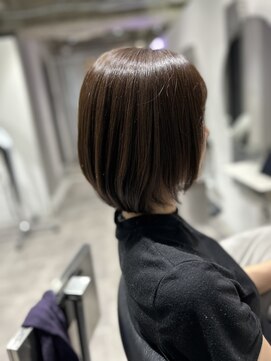 ウィステリア 銀座(WISTERIA) 【小野】ショートボブグレージュカラー