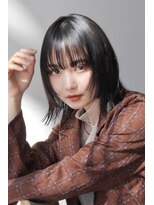 シスタ(SISTA)&nbsp;ぷつっとボブウルフヘア/フェイスレイヤー【自由が丘】