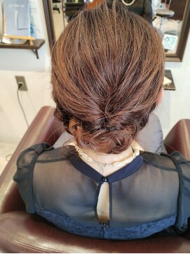 スリービープラス(3beplus) お呼ばれヘア