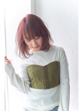 ラル(Lull) ハイライト　カラー　ミディアム　ボブ　レイヤー