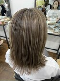 白髪ぼかしハイライト（大人外ハネセミディ）/20代/30代/40代