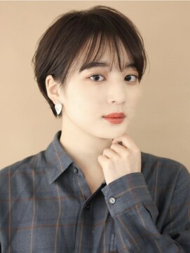 ルアン 上通り(ruen) 耳掛けマッシュショート　きれいめショート　ruen 熊本