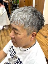 ヘアスタジオ ロメオ(hair studio Romeo) グレイヘアツイスパスパイラル