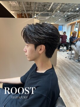 ルースト 原宿店(ROOST) 刈り上げセンターパート/波巻きツイストスパイラル/原宿