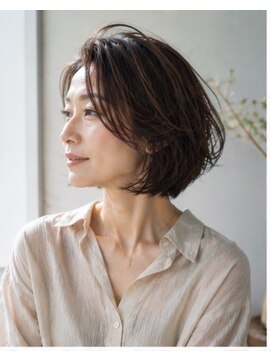 アースオーセンティック 小平店(EARTH Authentic) 大人ひし形ショートボブ