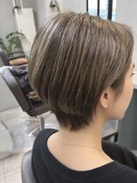プラスシー(+C)&nbsp;ショートの地毛にハイライト！福岡ハイライト/福岡白髪ぼかし