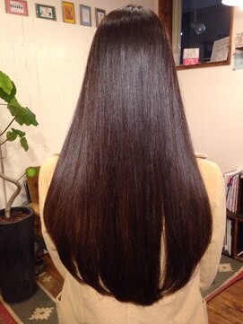 カミリー(Kamily) ストレートロング