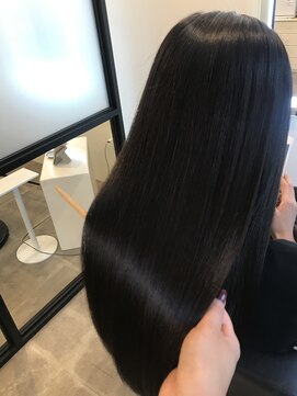 アールサロン アオヤマ(Rr SALON AOYAMA) サファイヤミネコラ