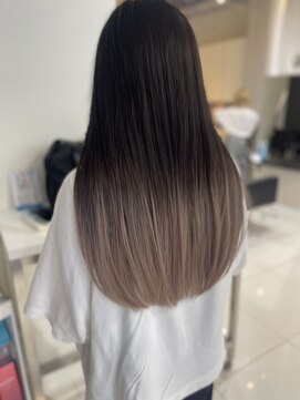 アライブ ハラジュク(ALIVE harajuku) ホワイトベージュグラデーションryota