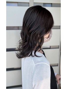 トゥエンティ(twenty) オリーブグレージュ