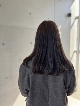 アチーブ ヘア デザイン(achieve hair design) 黒髪暗髪寒色系 髪質改善ツヤ髪内巻きストレートロング