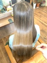 プリュム(Plume)&nbsp;20代30代40代大人かわいい愛されストレートロングブラウン