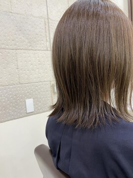 エメ(aimer) ブライツカラー×切りっぱなしカット