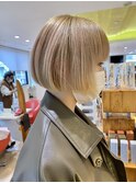 大人20代30代ハイトーンブロンドベージュ