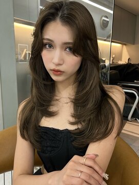 サイン 表参道(SIGN) ミディアムヘアグレージュカラーデザインカラーシルキーベージュ