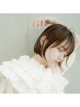 アイディール 心斎橋店(:ideal) ナチュラルで上質な透け感ボブ