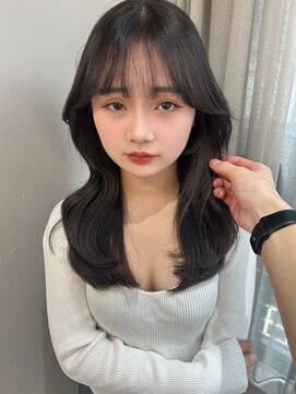 ボタン テンジン(VOTAN tenjin) 【きくしらくと】グレージュカラー×レイヤーロング×前髪カット