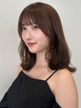 ノイカーム(noi Calm) 顔周りレイヤーカットグレージュカラーくびれボブベージュカラー