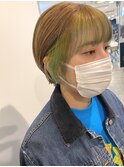 ライムグリーン
