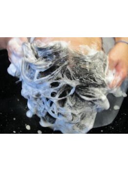 日々の仕事などの疲れを癒す極上のヘッドスパ◇自分へのご褒美に心も頭皮もリフレッシュしませんか。