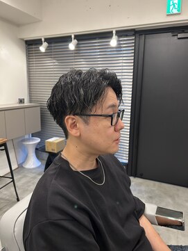 ヴェーク(Weg) センターパート×ツイスパ