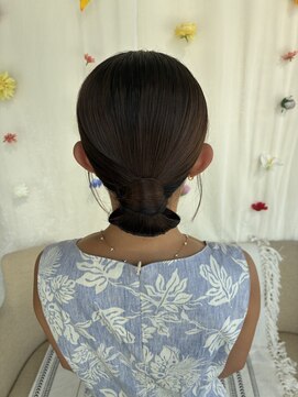 ヘアセット専門サロン by OKINAWA WATABE WEDDING 那覇店 タイトシニヨン