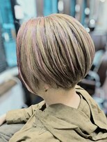 エクラートエール 大宮東口店(ECLART aile)&nbsp;【Anne】個性派カラーチェリーピンクメッシュショート【LADIES】