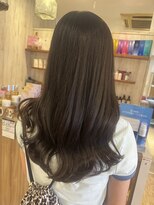 サリュー バイ イザ(Salut by IZA)&nbsp;ダークブラウンカラー韓国風巻きセミロング