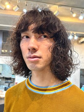 ナループロアオハナ(Nalu pu loa ohana) ミディアムパーマゆるめパーマくせ毛風パーマ