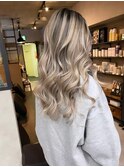 バレイヤージュ、ハイライト、レイヤーロング、グレーベージュ