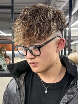 ニコ トウキョウ ロジック(nico TOKYO Logic) メンズ短髪スパイキーショートテーパーフェードスキンフェード