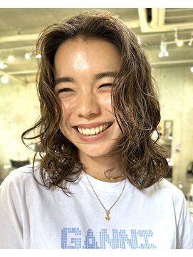 Nalu pu loa PONTE 【ナルー プロア ポンテ】【4/1 NEW OPEN(予定)】 パーマミディアムパーマウェーブパーマレイヤーパーマウルフヘア