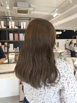 ロベック フジガオカ(LOBEC fujigaoka)&nbsp;ブリーチなしのオリーブベージュ