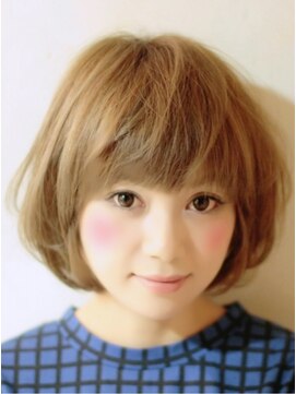 エイミーバイアフロート(amie  by afloat) 小顔になれるマッシュショートボブ◎大人かわいい