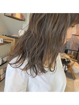 ミクロ(Micro) ニュアンスウェーブ